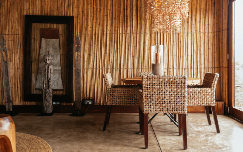 Bambusový nábytek